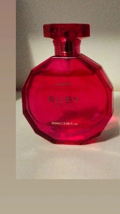 Perfume we pink