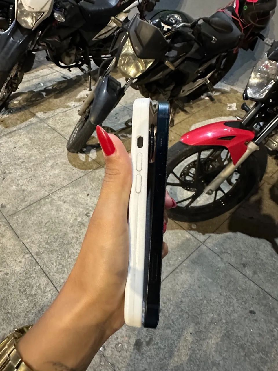 iPhone 13 - Foto 2