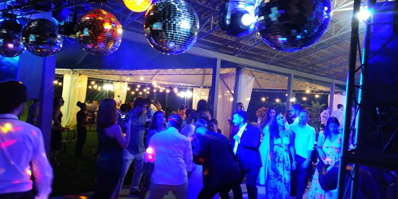 DJ, sonorização, boate, plataforma 360 e kits karaokê  - Foto 2