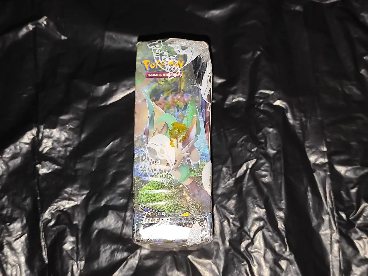 Box Pokémon - Ultra Prisma (Lacrada) - Foto 5