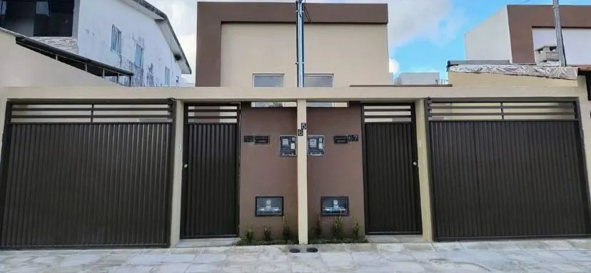 Casa no Valentina - Parque do Sol com 2 quartos sendo 1 suíte.