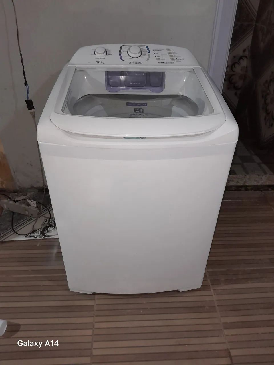 Máquina Electrolux 16kg 
