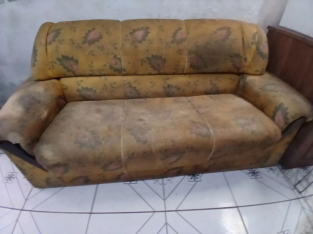  Sofá 3 Lugares. - Foto 3