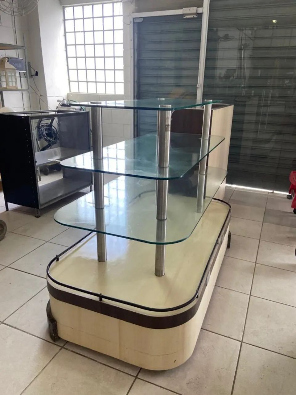 VITRINE PEQUENA (ILHA)  PARA EXPOSITORA - Foto 2