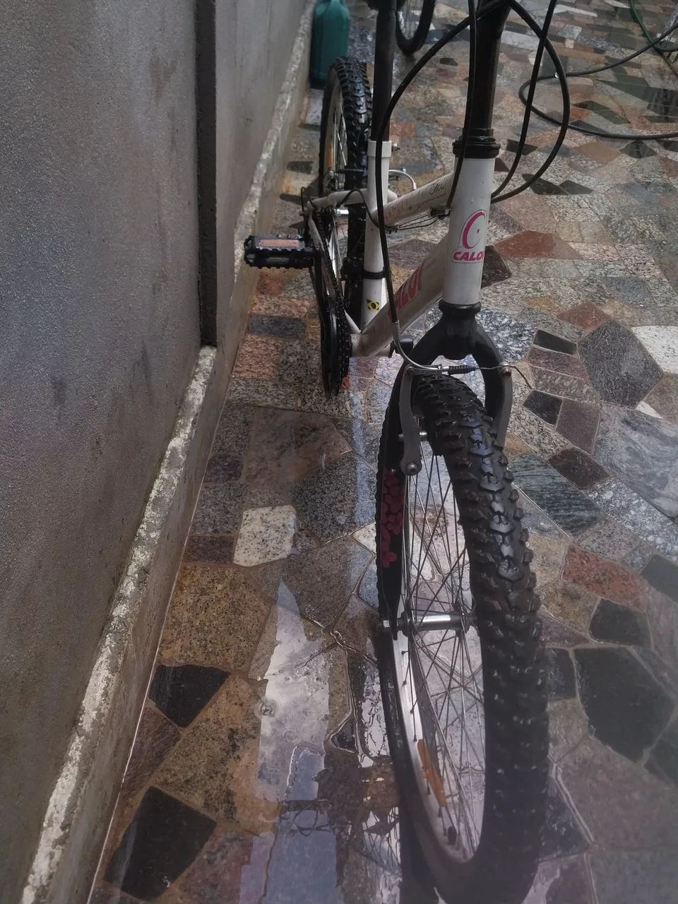 Bicicleta Caloi Ceci 21 Marchas - Aro 24 - Foto 4