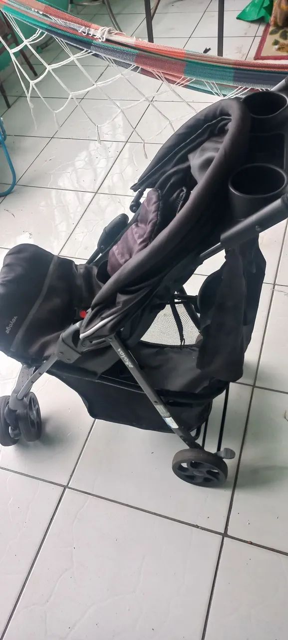 Carinho de bebê semi novo  - Foto 5