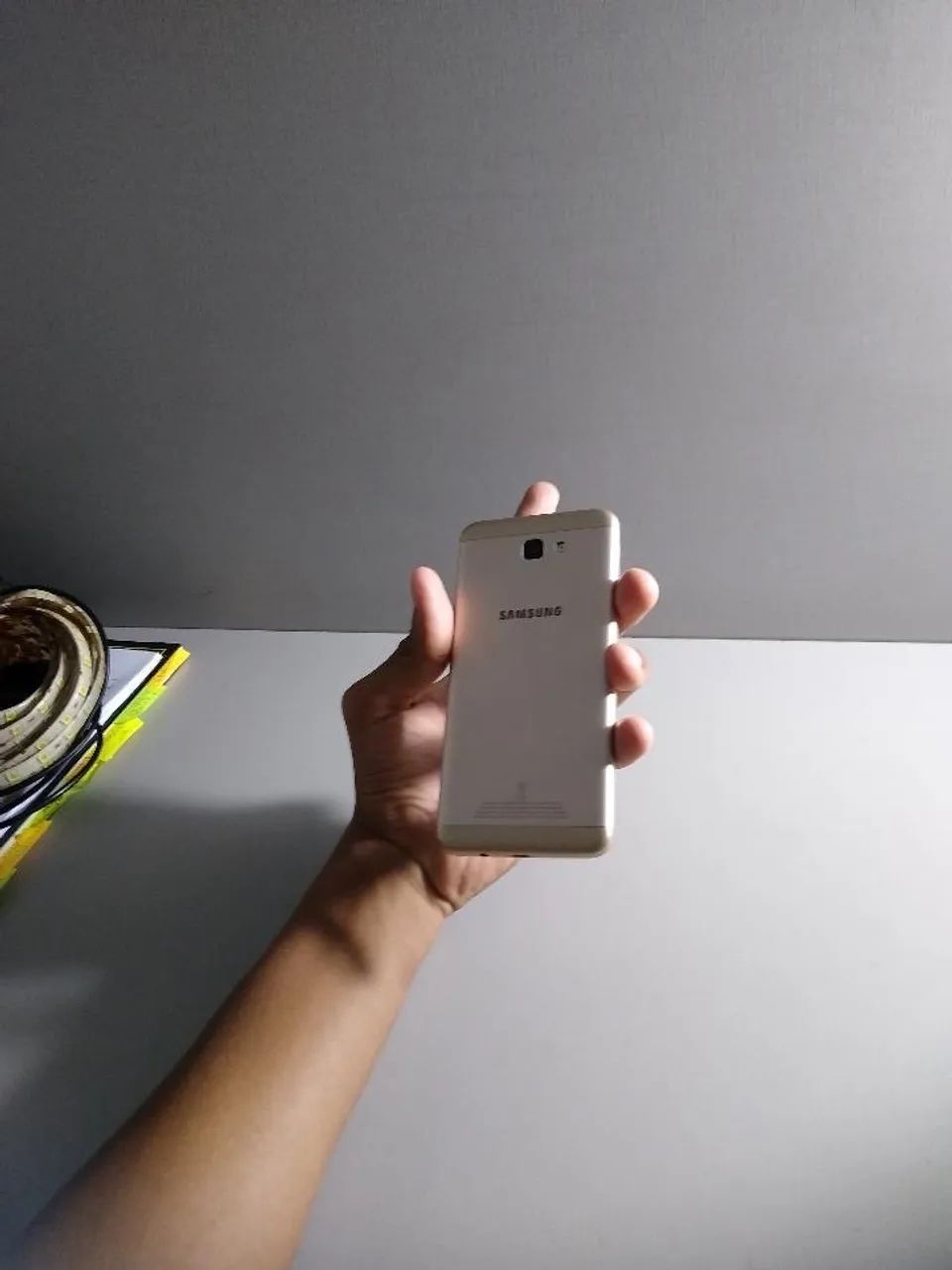Galaxy J7 Dourado  - Foto 4