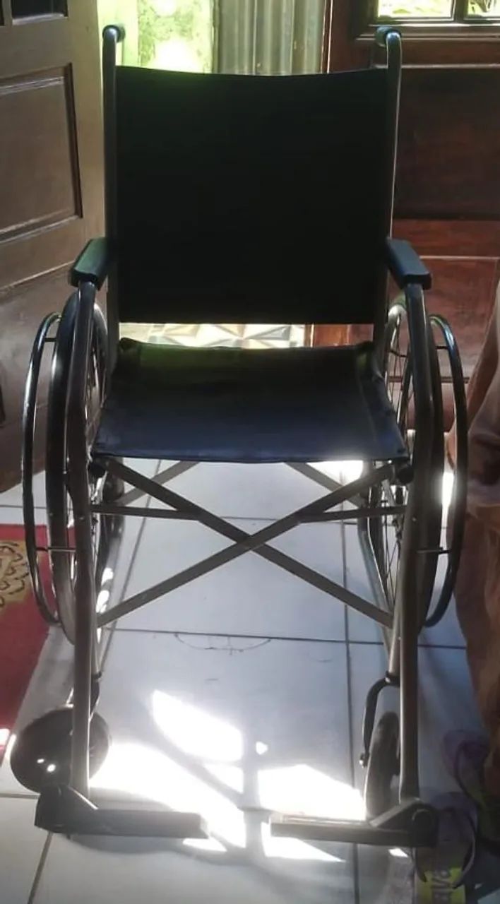 CADEIRA DE RODAS - Foto 2