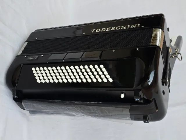 Acordeon 80 Baixos Todeschini Super 5 "NOVA" - Foto 4