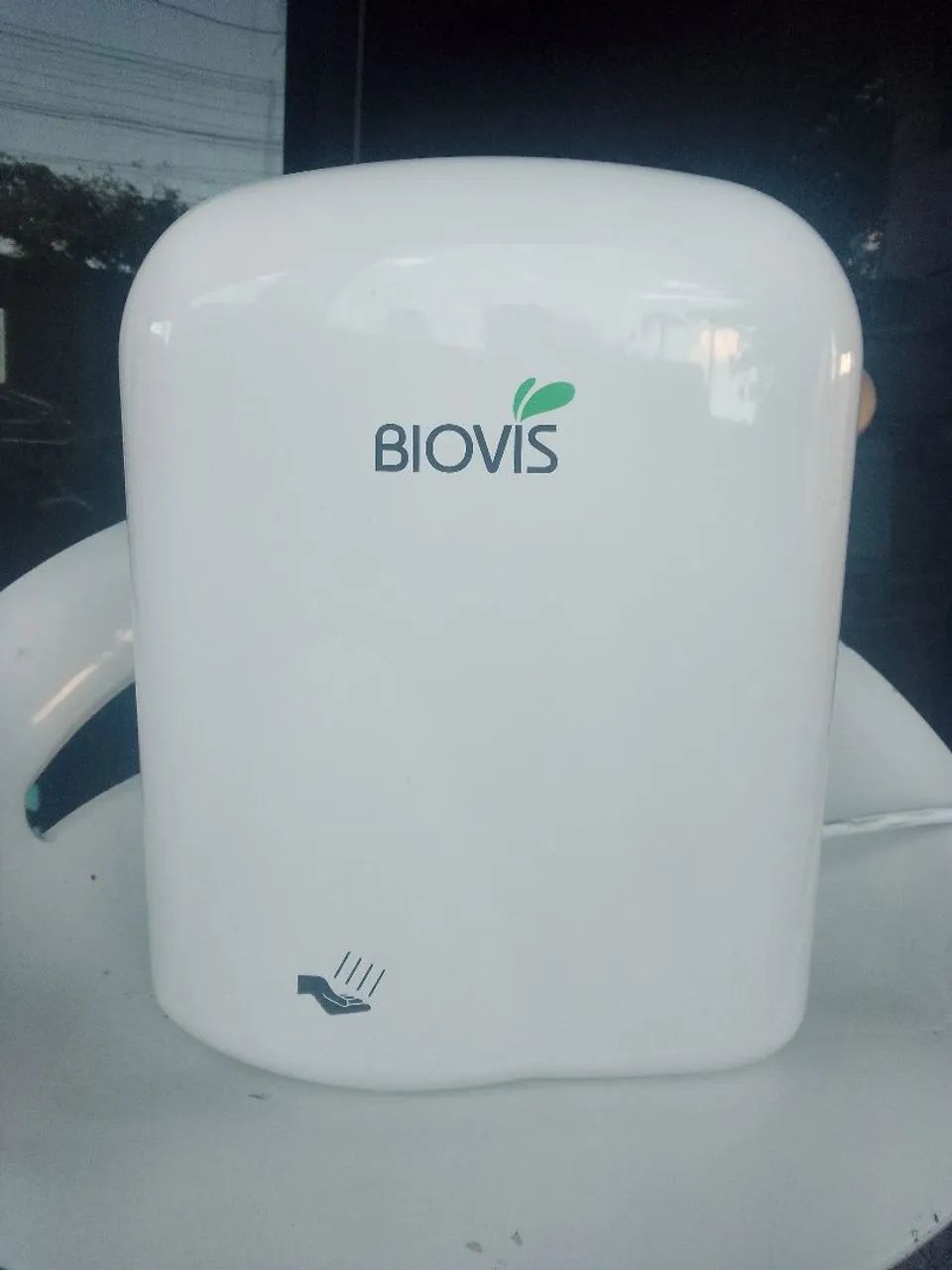 Secadora de mãos automática 