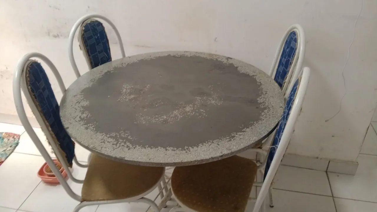 Mesa 4 cadeiras  - Foto 4