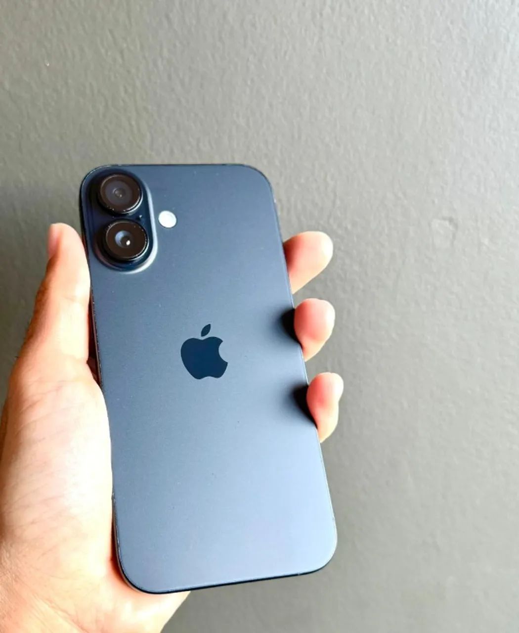 iPhone 16 256GB Preto