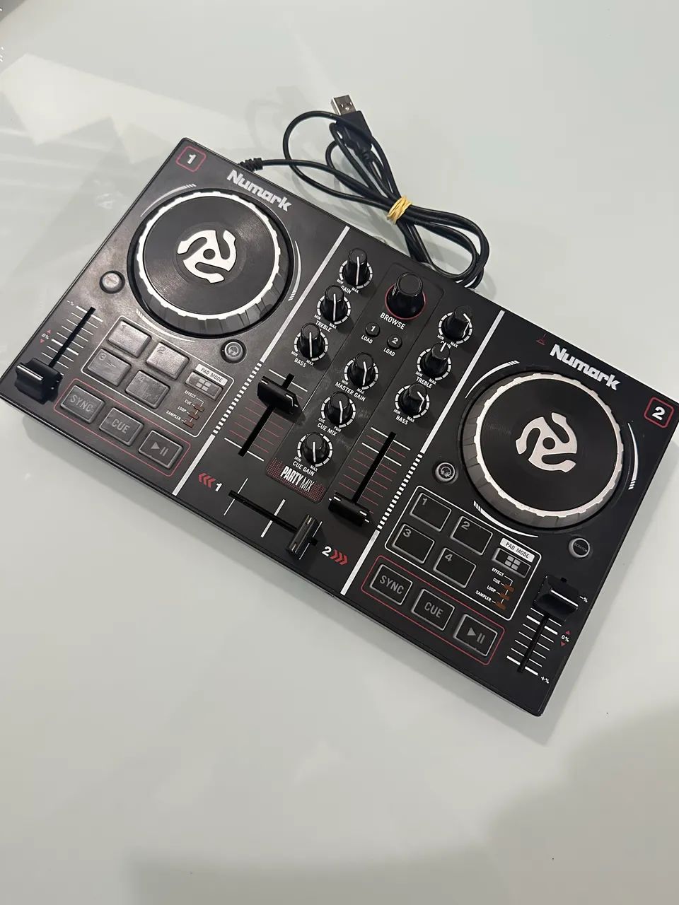 numark party mix