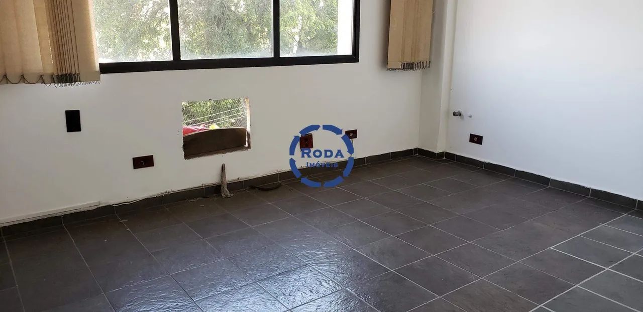 Explore esta oportunidade imperdível de locação de uma sala comercial com 56m² com 1 vaga  - Foto 4