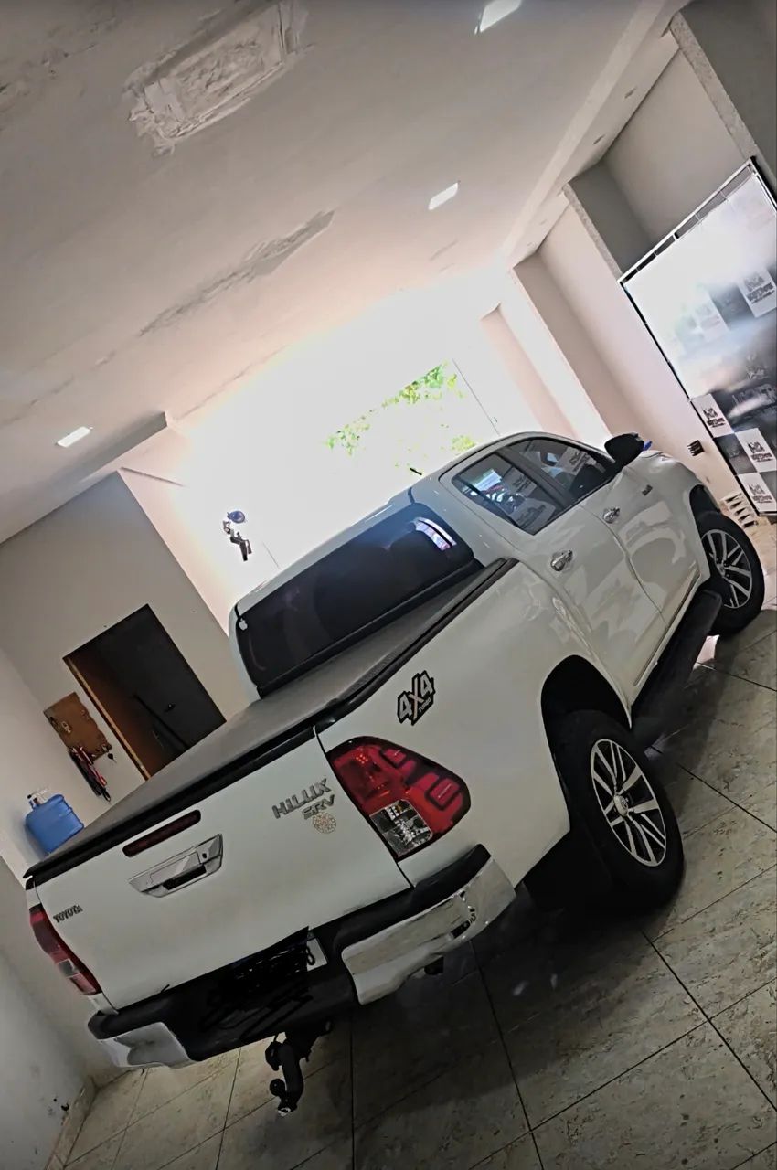 Hillux 2019 diesel Srv  - Foto 2