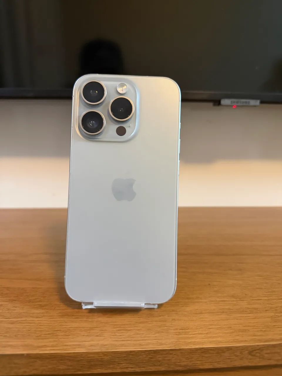 iPhone 15 Pro 128GB - Natural Titanium