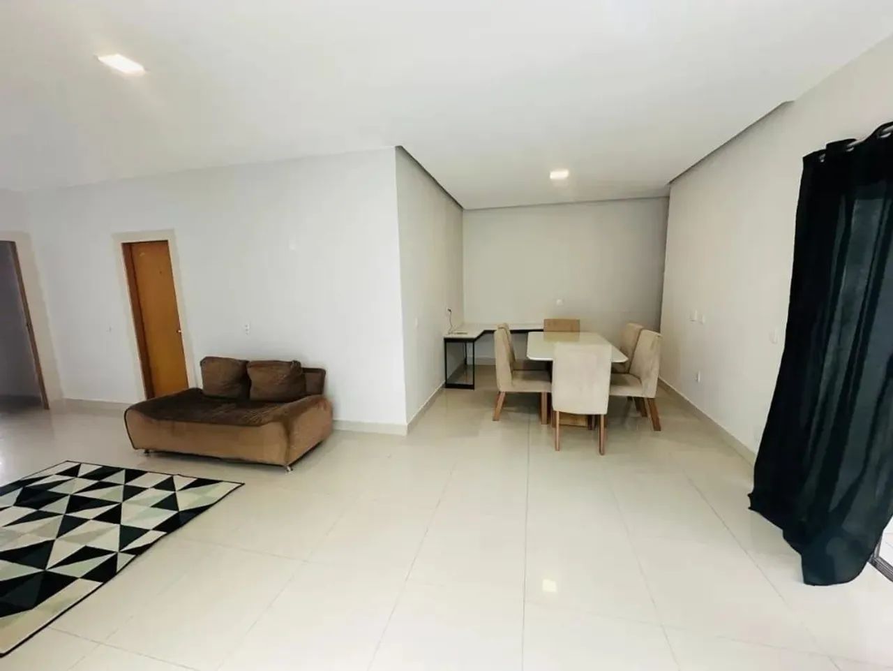CASA SEMI-MOBILIADO PARA ALUGAR -  NO ARBRE<br> - Foto 3