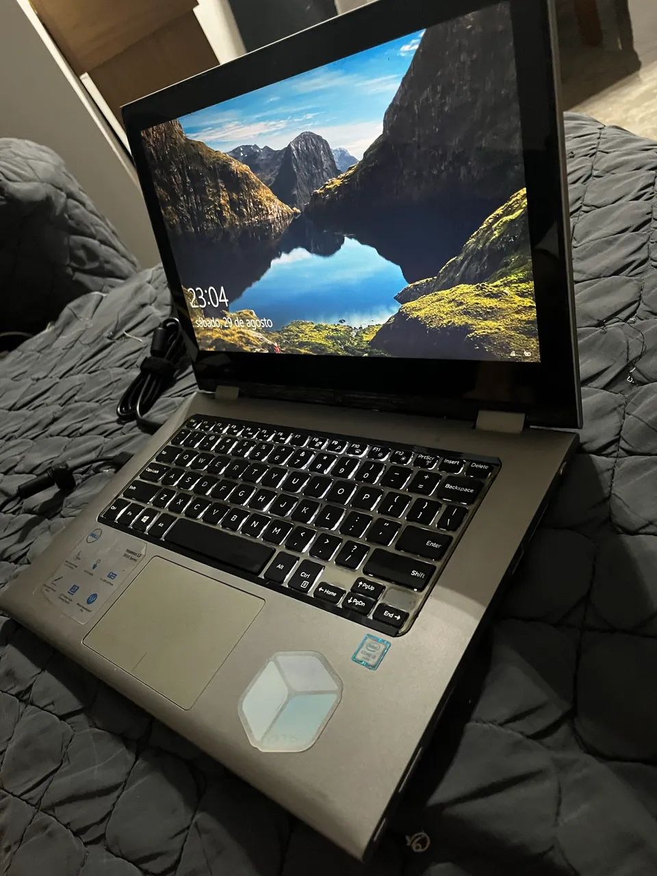 Notebook Dell Com touch na tela e dobrável 360  - Foto 5