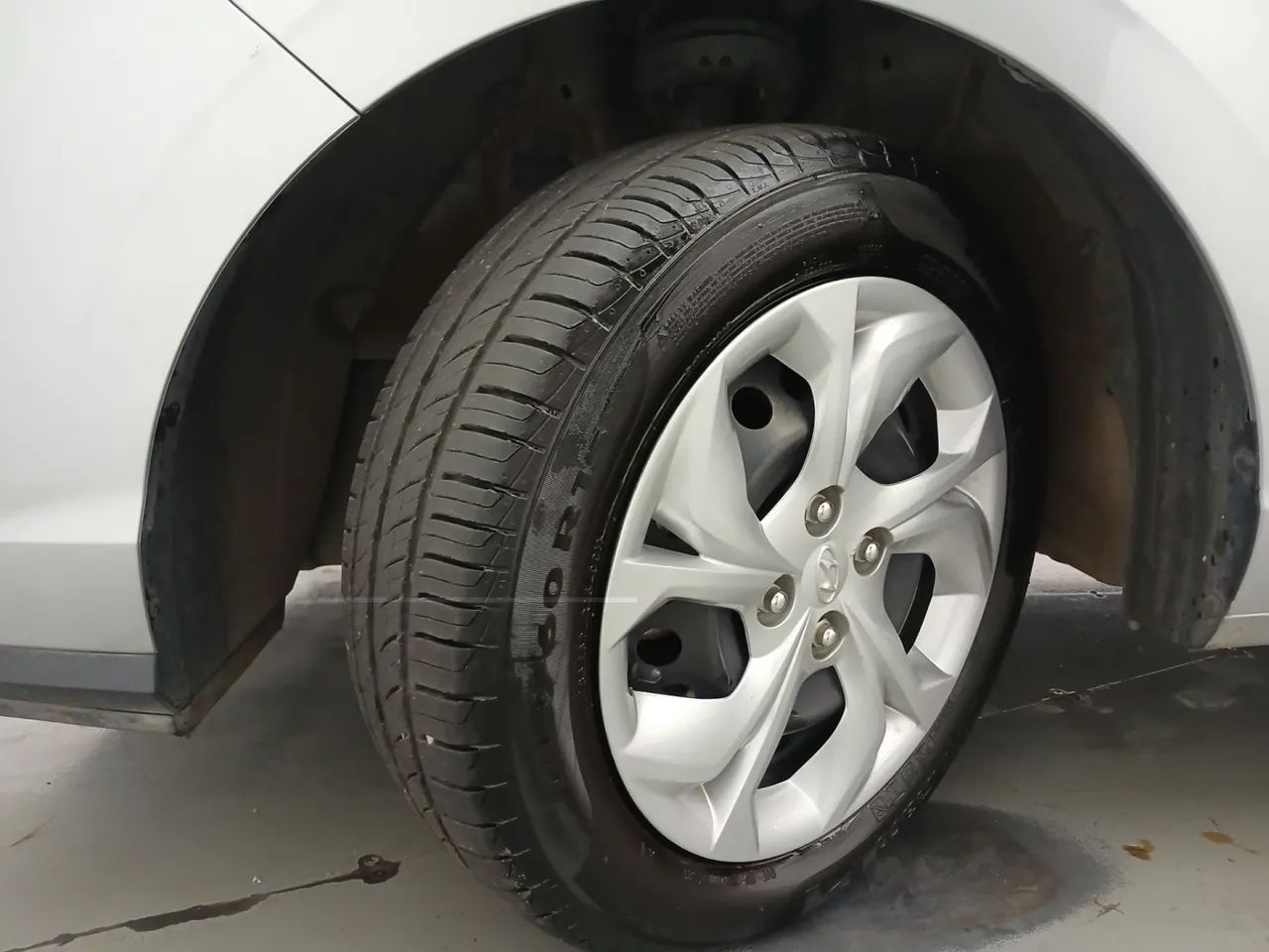 Hyundai HB20 Comfort 1.0 Flex 12V Mec., foto 11 de 18