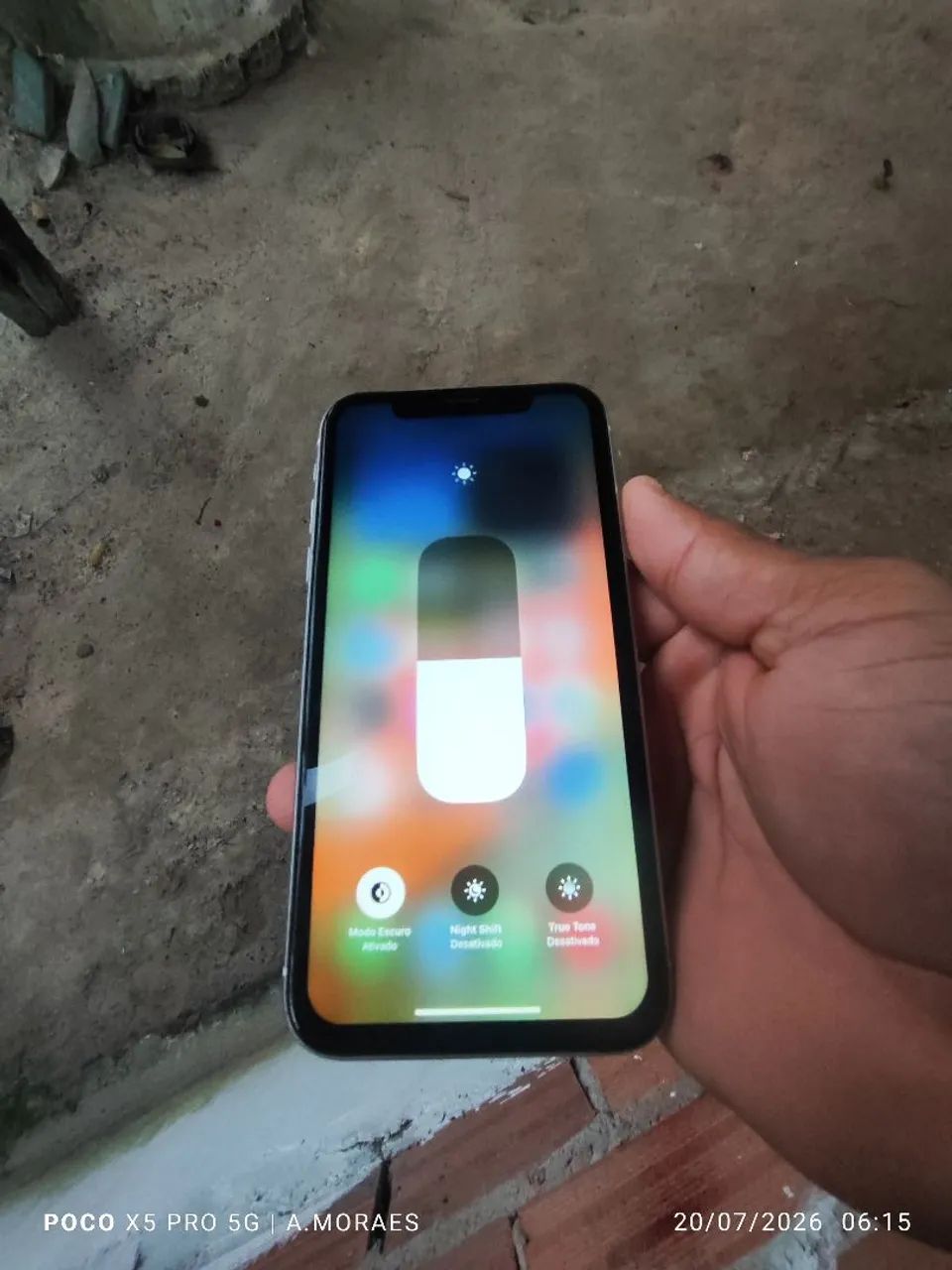 iPhone XR 64 GB BRANCO  - Foto 4