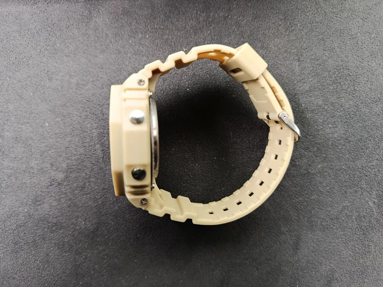 Relógio GShock Casio na cor creme novo - Foto 5