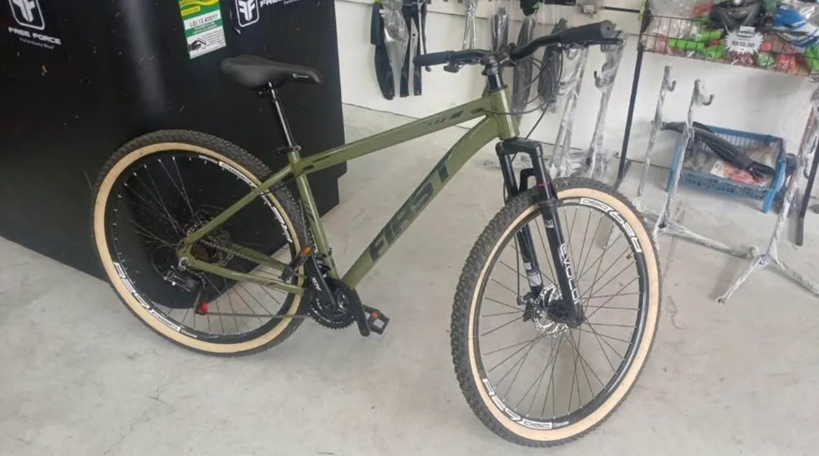 ? BICICLETA MTB ARO 29 - SEMINOVA
