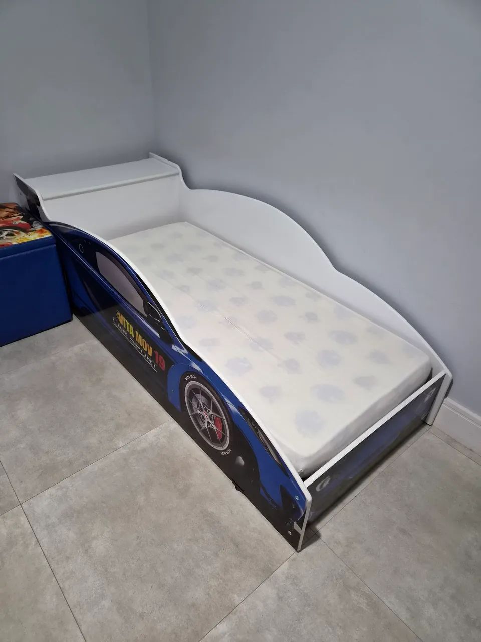 Cama Infantil acompanha colchão 
