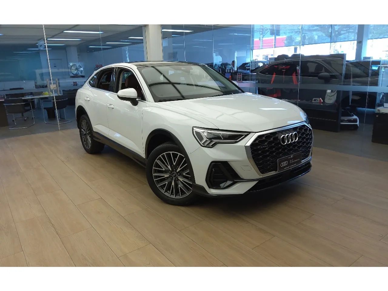 Audi Q3 SPB Performance 2.0 TFSI Tipt. Quatt. 2024