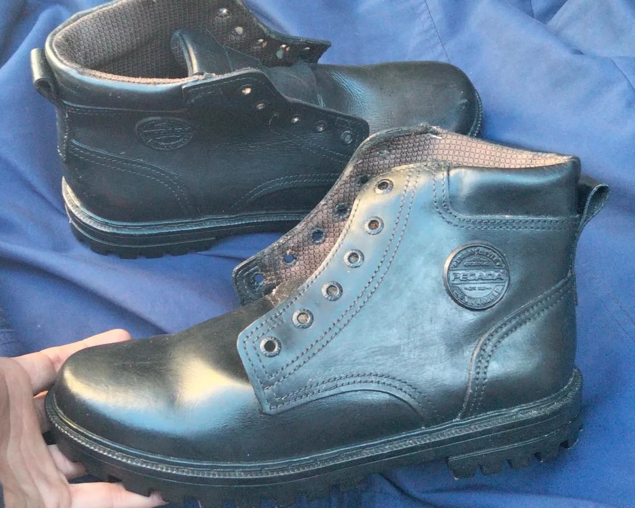 Bota masculina 