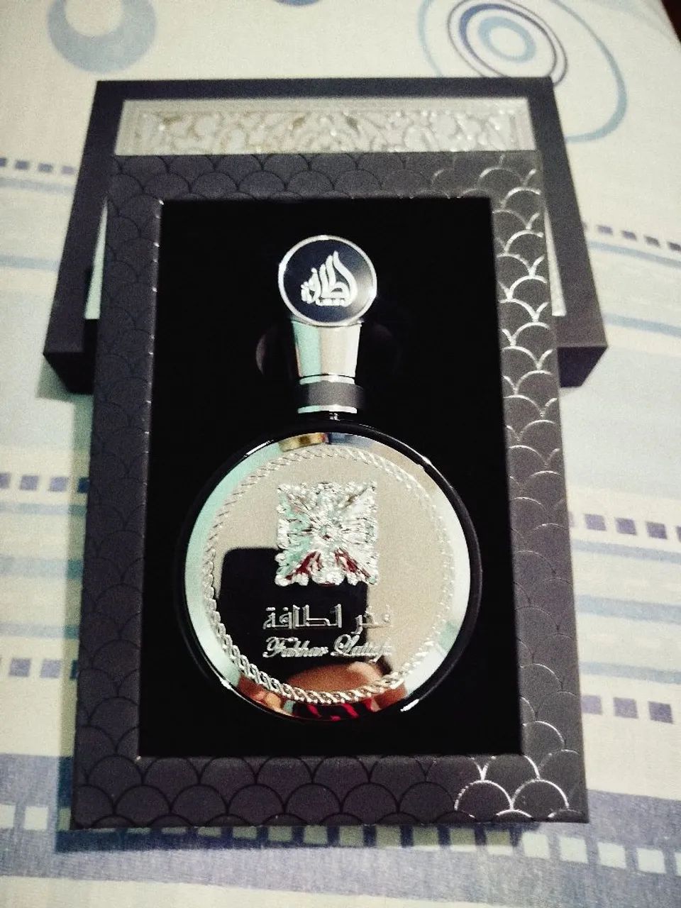 Perfume lattafa fakhar 