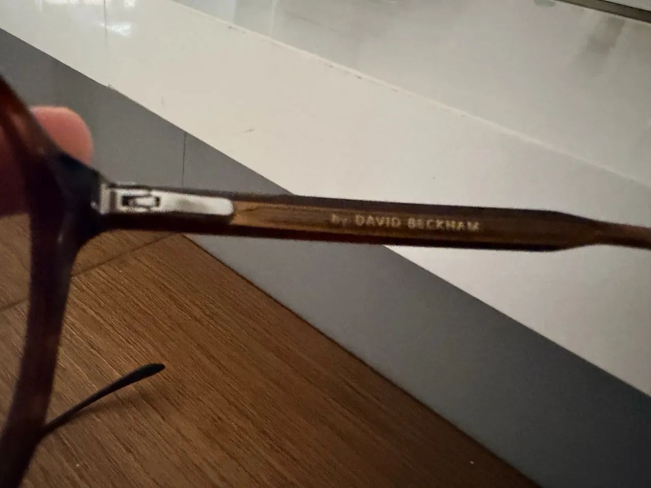Título OLX  Armação Óculos David Beckham Original - Acetato Marrom - Foto 2