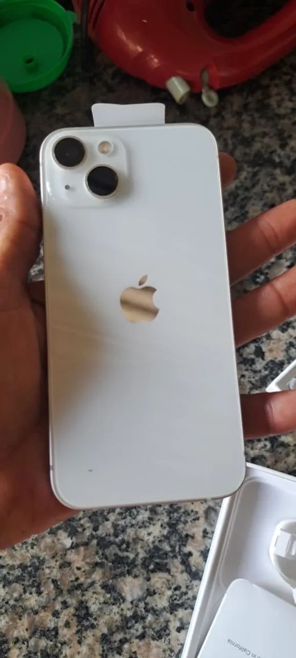 iPhone 13 novo todo original - Celulares e Smartphones - Dias D