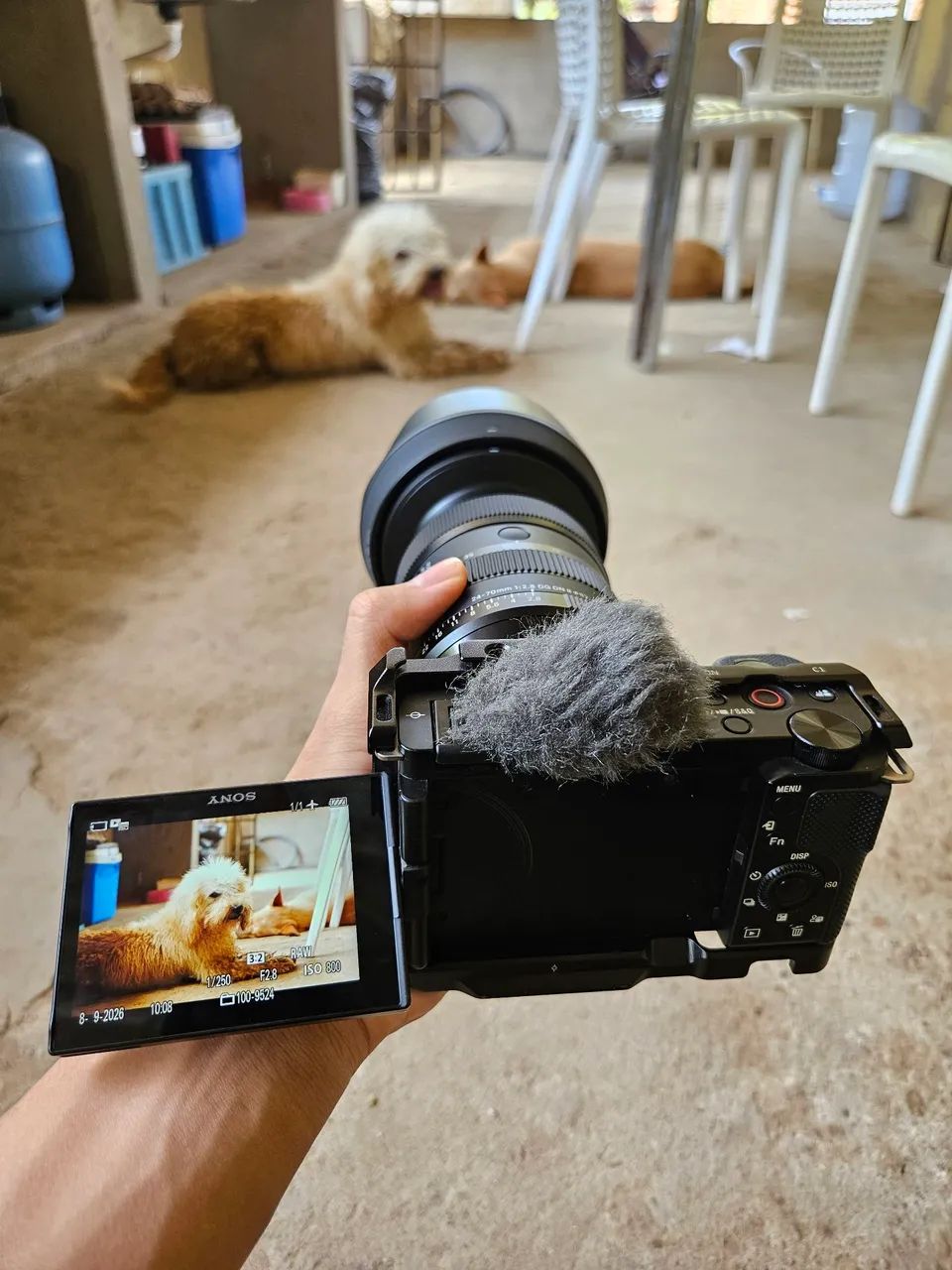 Sony ZV-E10 + cage smallrig - Foto 4