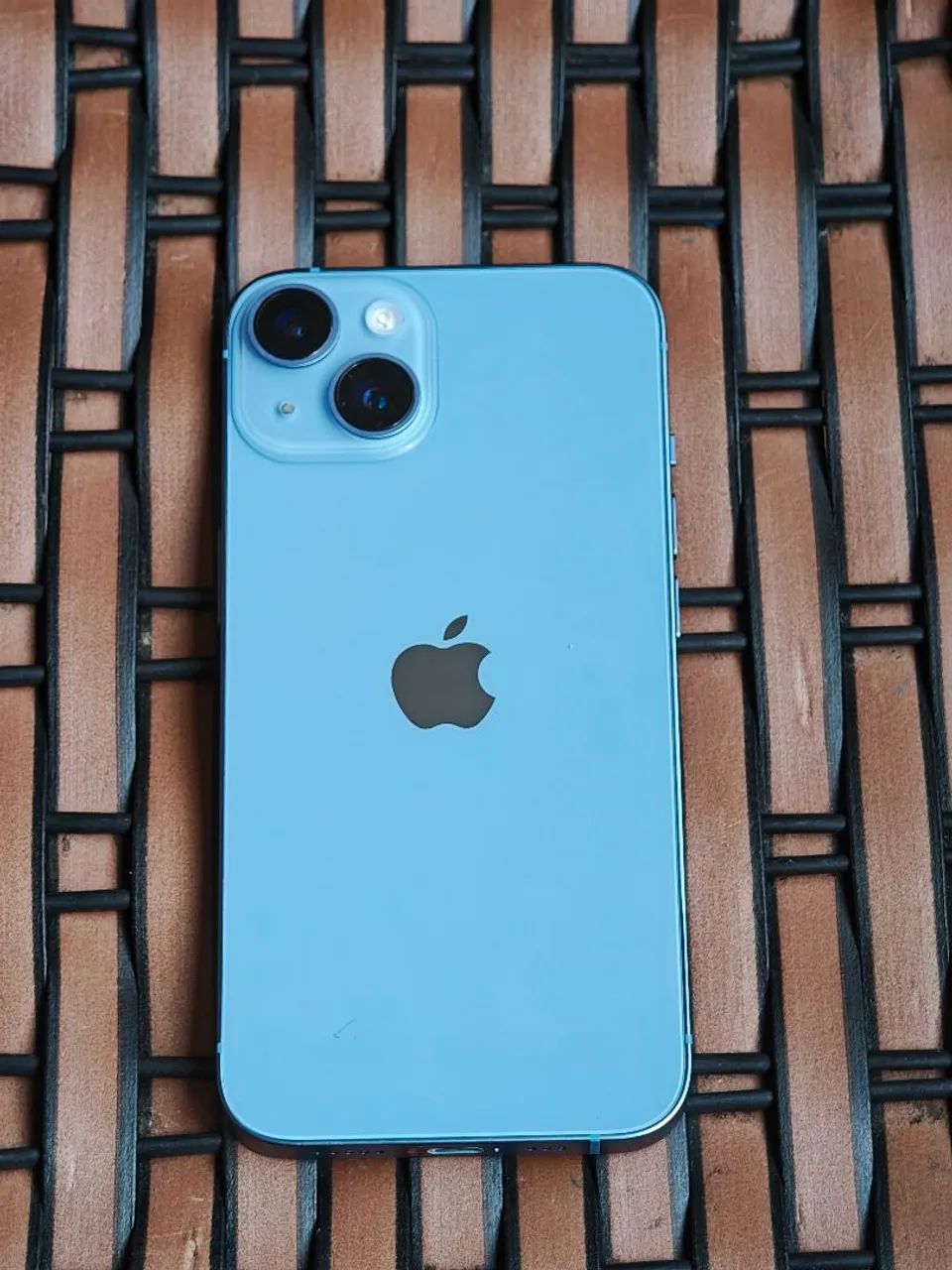 iPhone 14 128GB Azul - Bateria 100% - Carregador Apple Original
