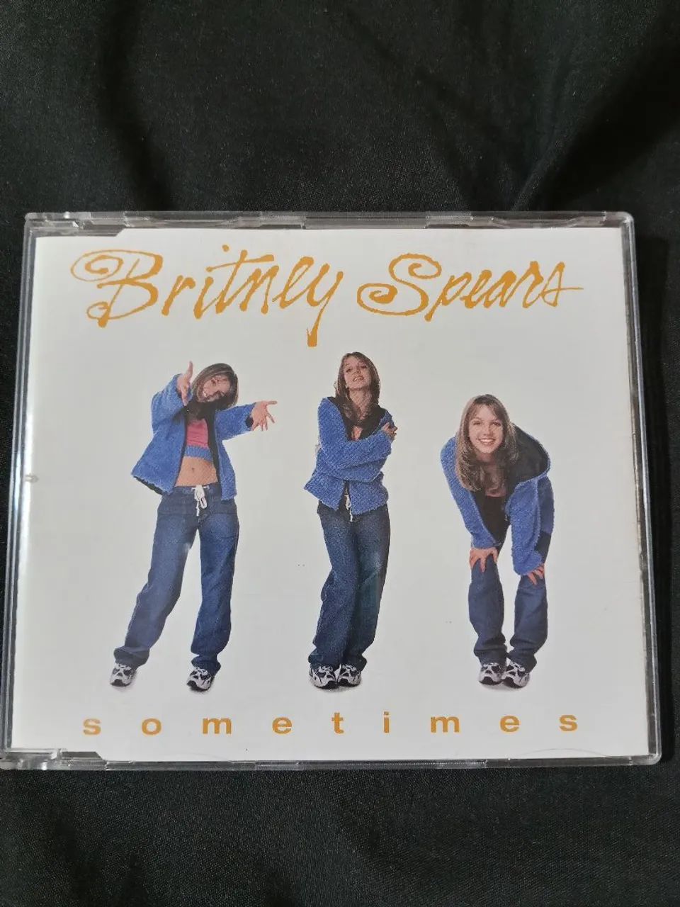Britney Spears Sometimes branco.