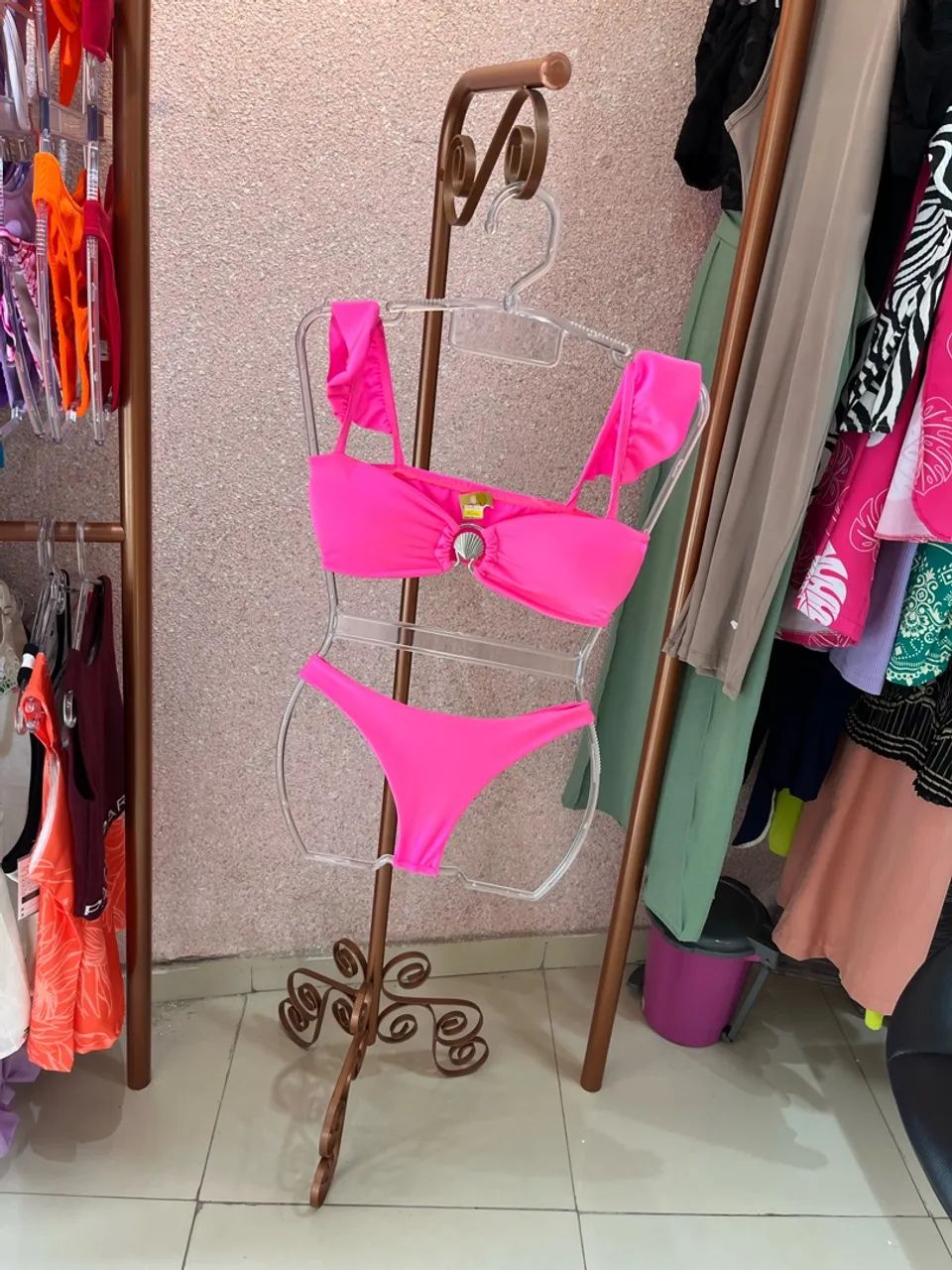 Vendo manequim/suporte para roupa  - Foto 4