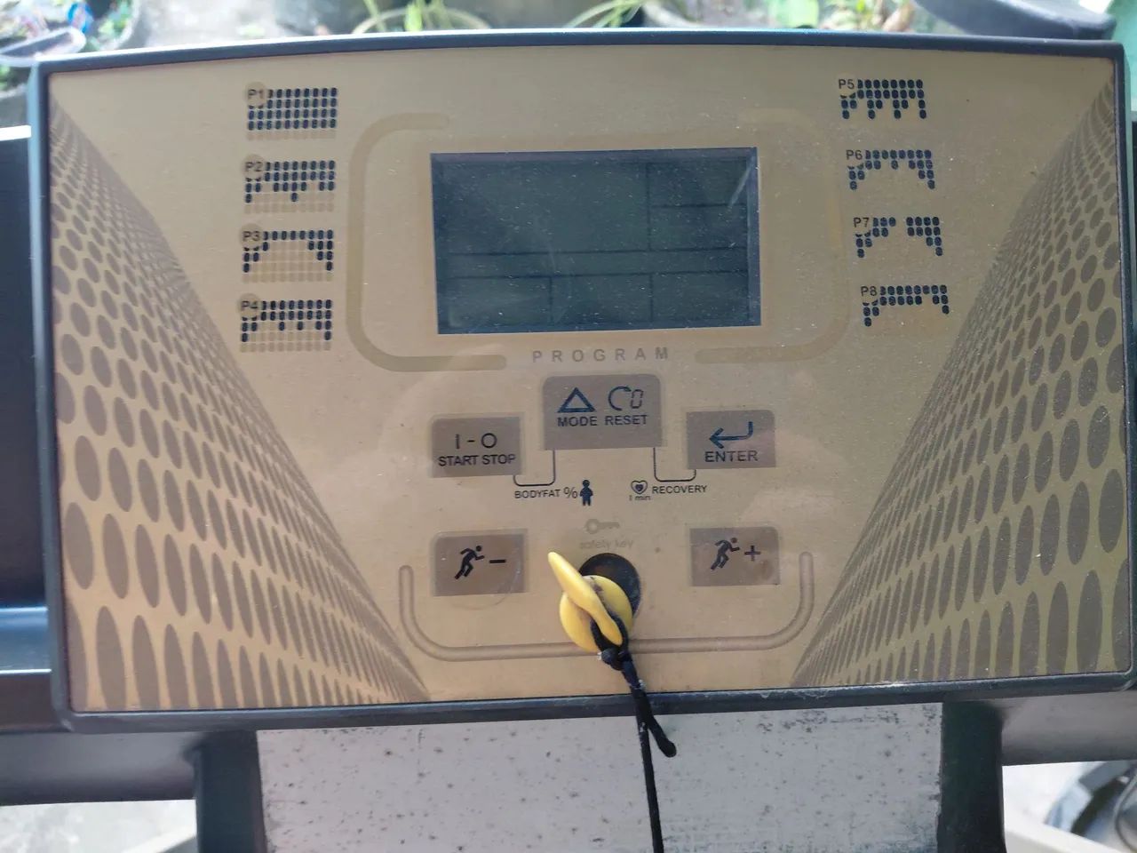 Esteira Athletic Advanced 520EE!!!!  - Foto 2