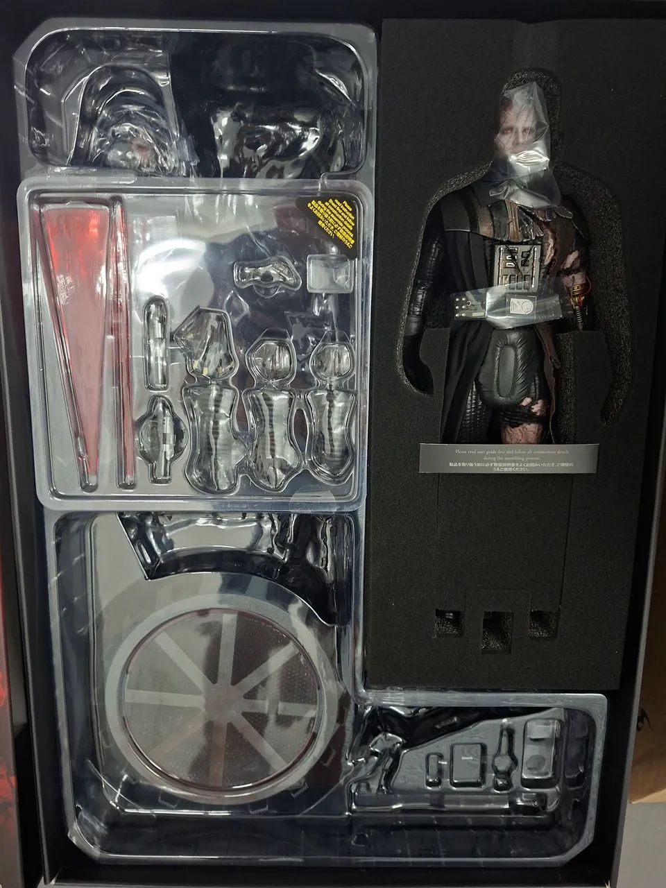 Darth Vader Battle Damaged ver. Deluxe Hot Toys - Foto 5