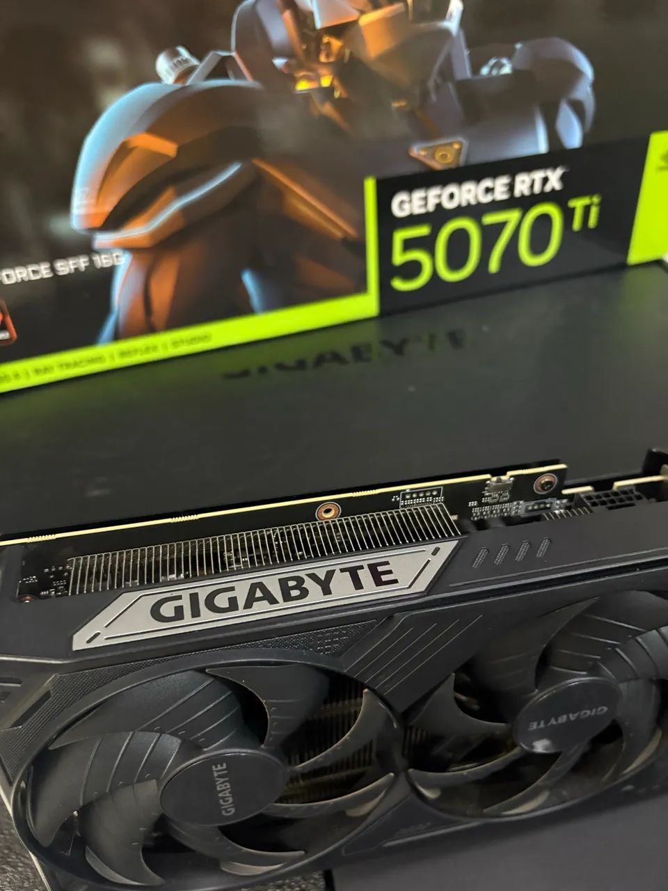 RTX 5070ti 16gb GIGABYTE  - Foto 2