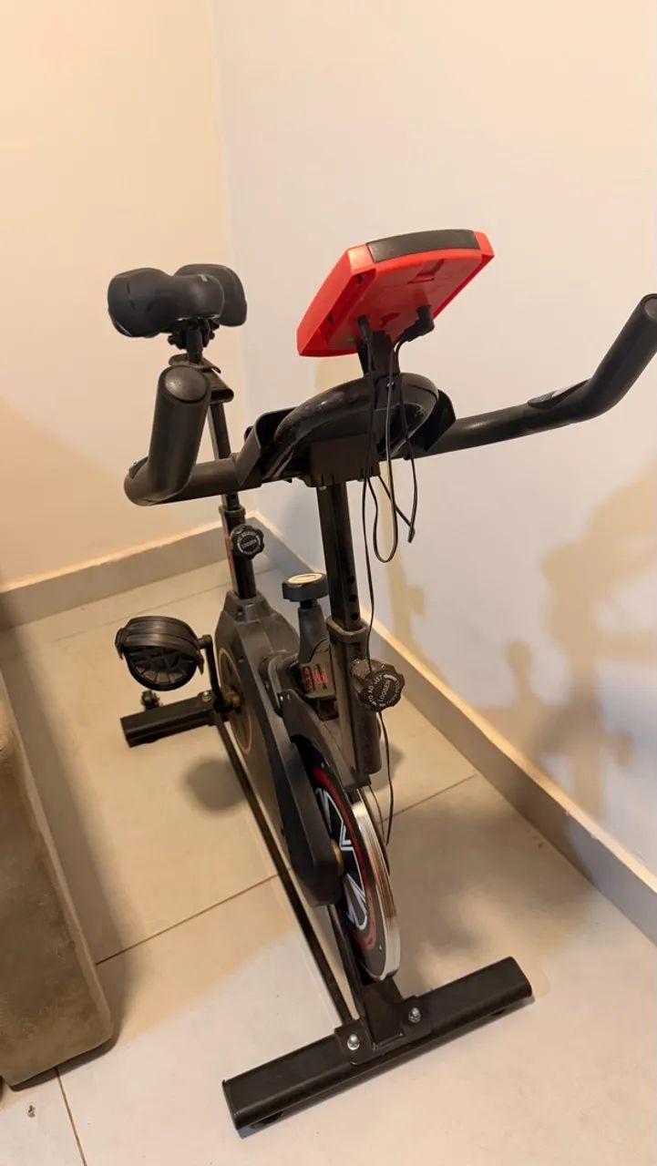 Vendo bike ergométrica  - Foto 3