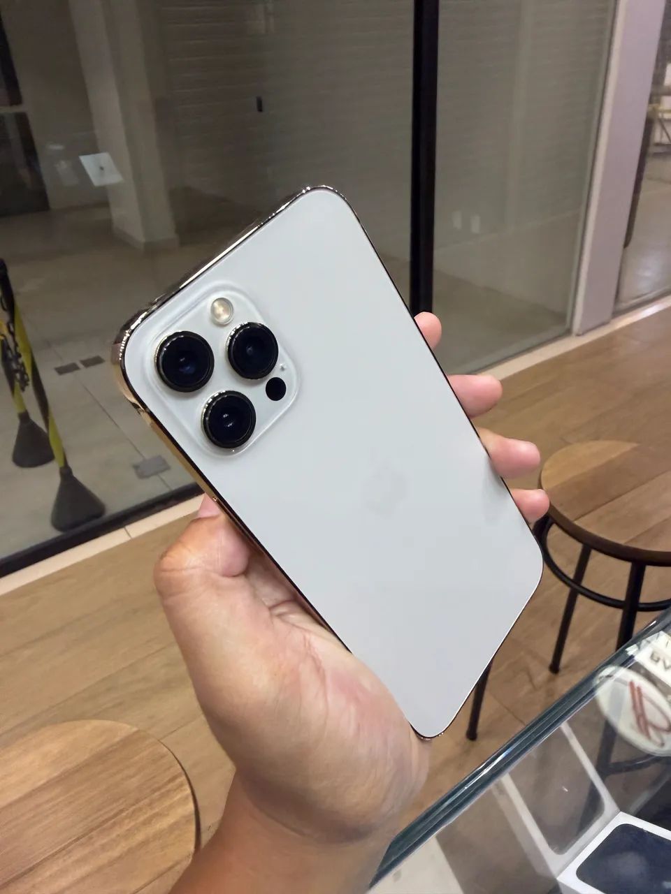IPHONE 12 PRO MAX 256GB - SEMINOVO IMPECÁVEL - Celulares e