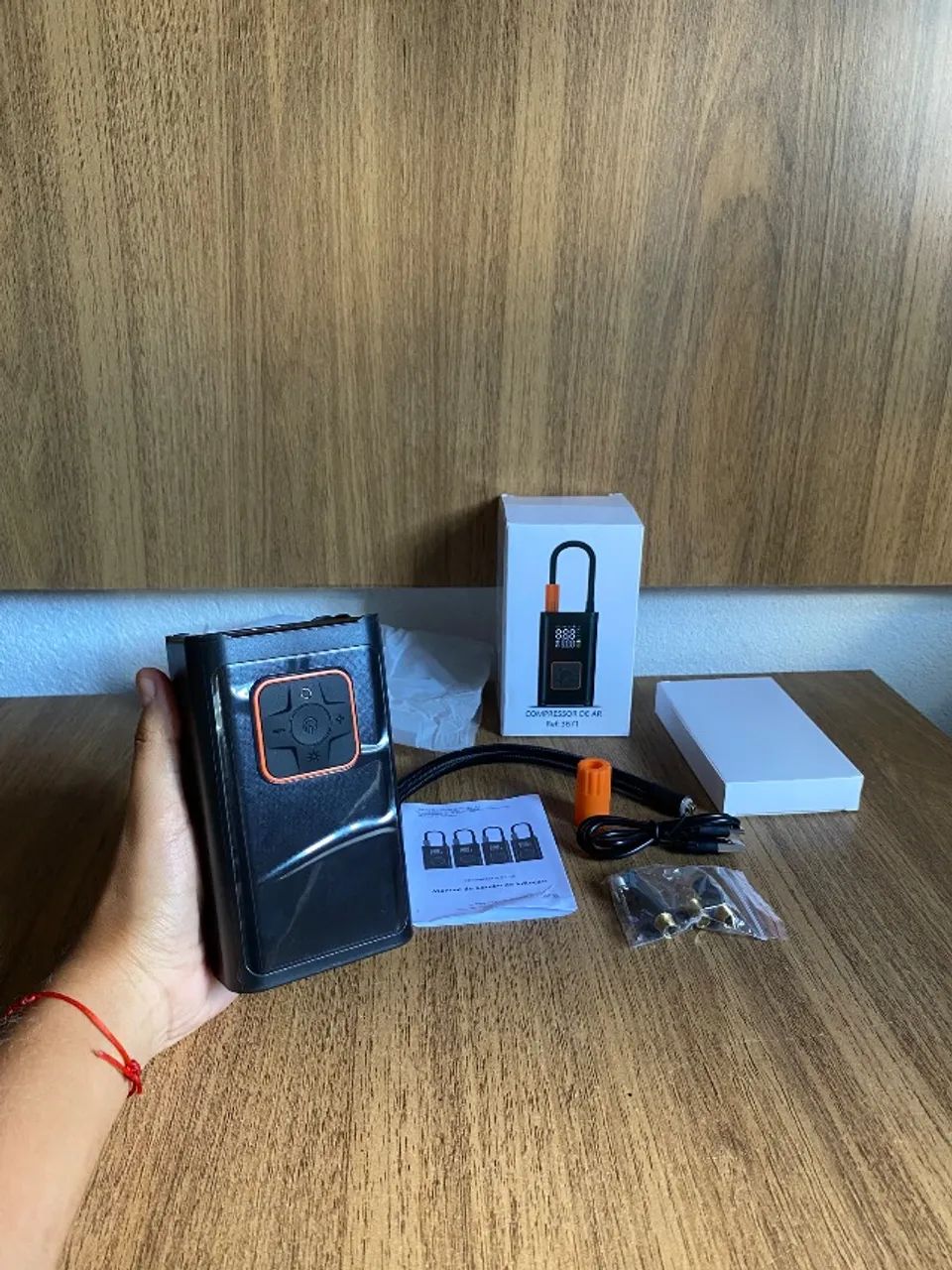 COMPRESSOR DE AR PORTÁTIL 