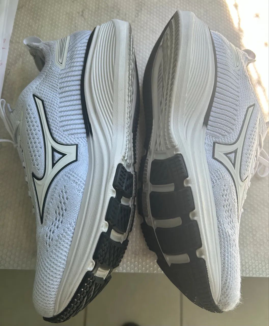 Tênis Mizuno Cool Ride - softierfoam, 42, branco conservadíssimo 