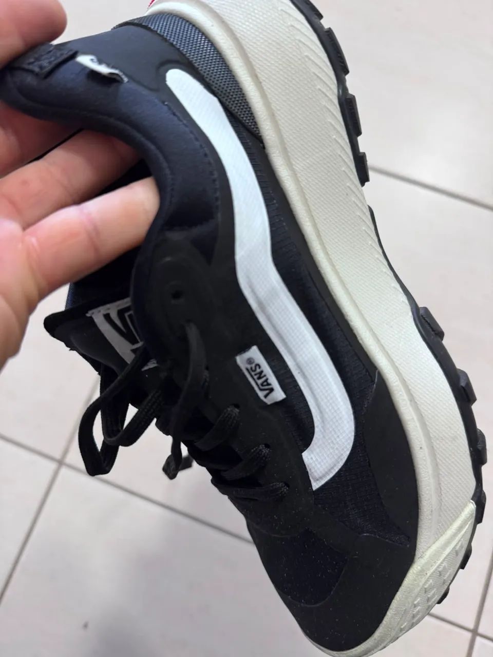 Tênis Vans Crosspath MTE Black White - Foto 2