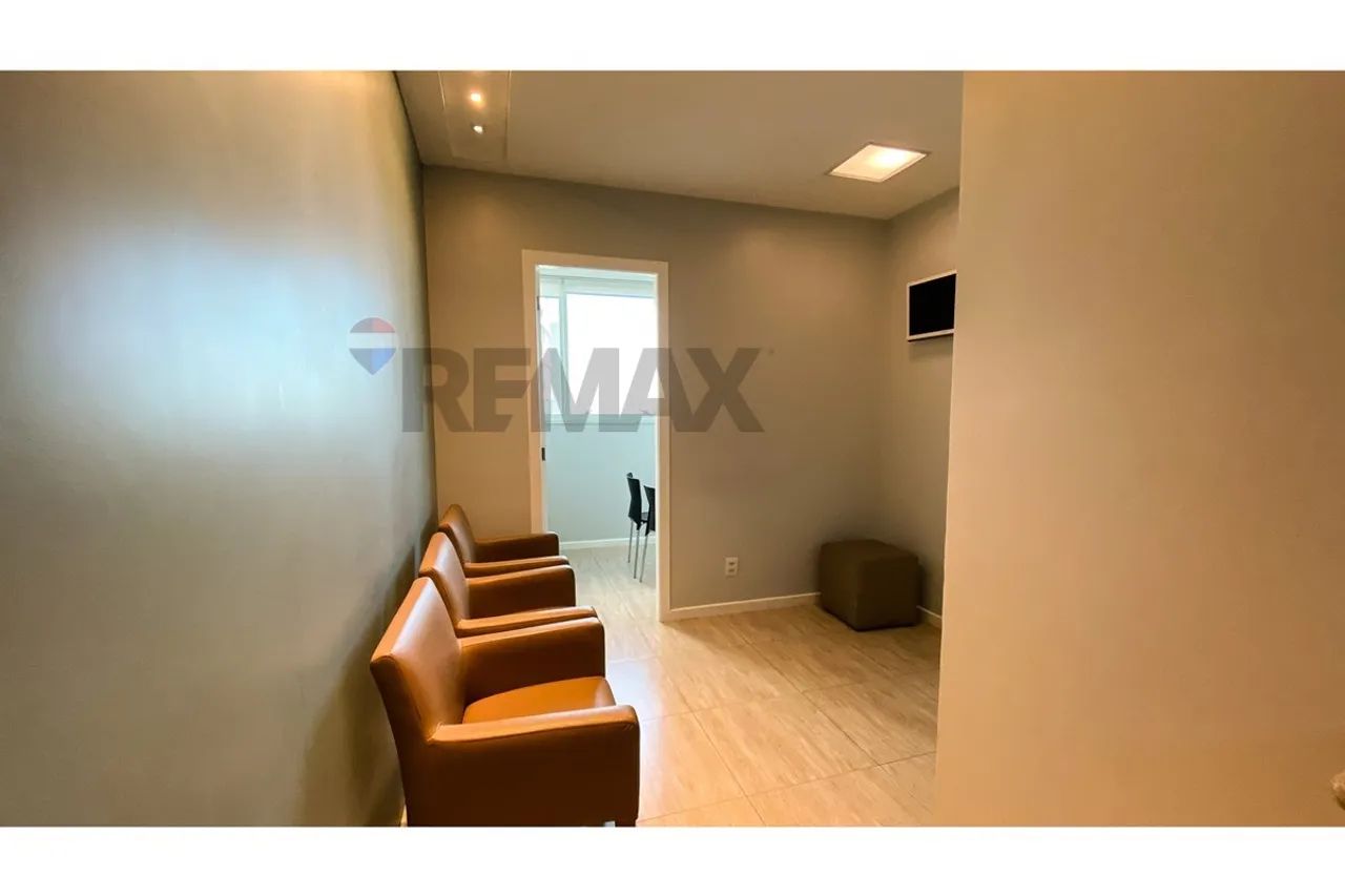 Sala Comercial à Venda em Jardim Camburi | 48m² | 2 Vagas - Foto 3