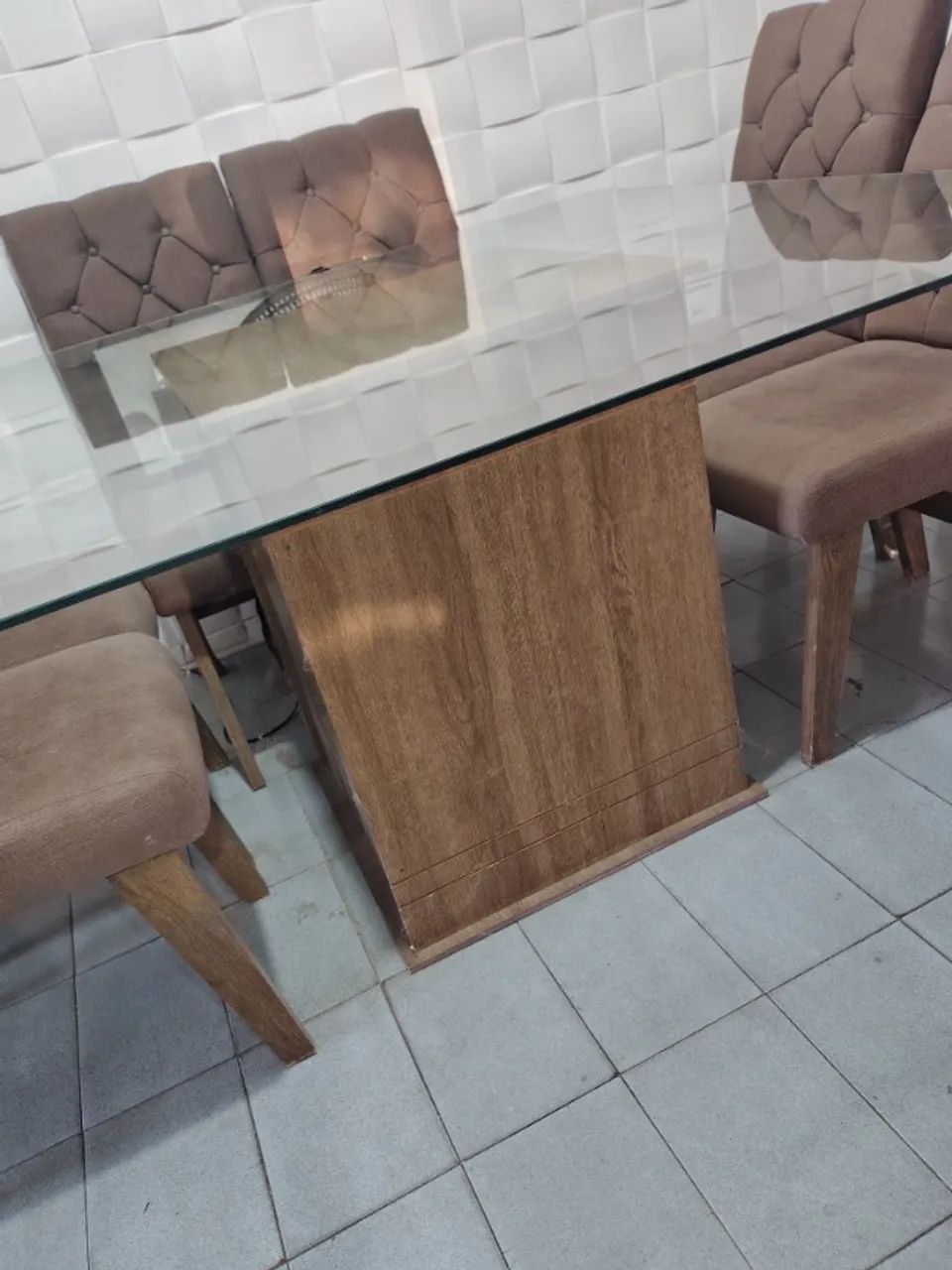 Mesa de jantar 8 cadeiras tampo de vidro 