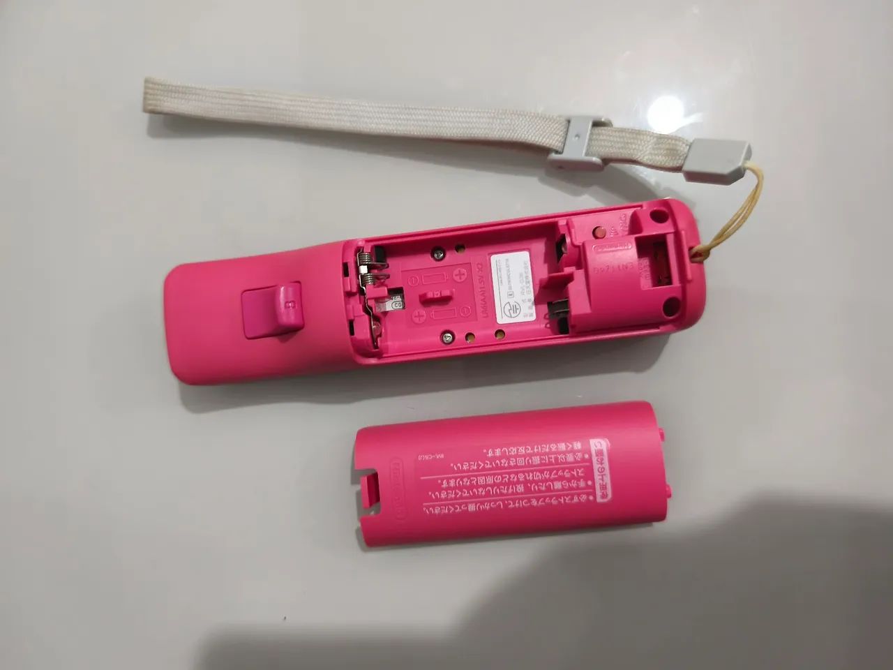 Controle de Wii Rosa com Motion Plus [ORIGINAL] - Foto 3