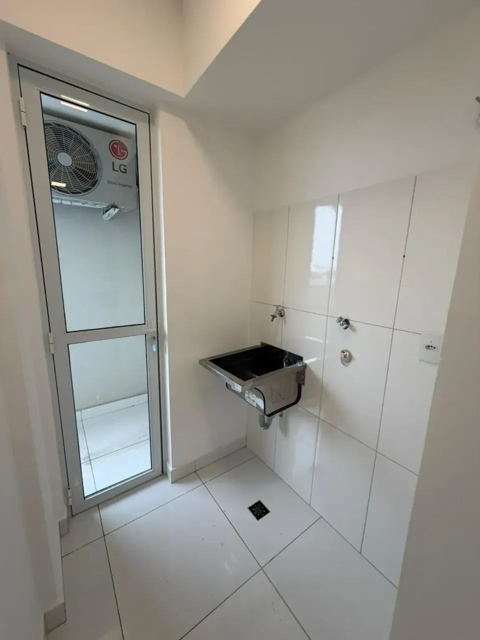 Imóvel para aluguel tem 55 metros quadrados com 2 quartos em Morada do Ouro - Cuiabá - MT - Foto 4