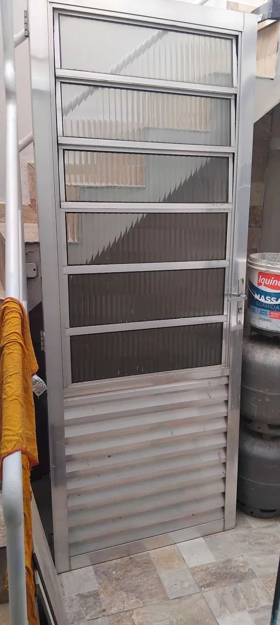 Porta de alumio sem batente