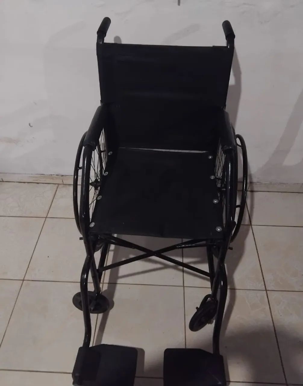 Cadeira de rodas  - Foto 2